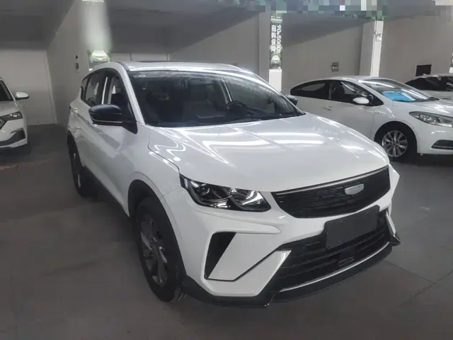 Geely Binyue — Фото автомобиля 3