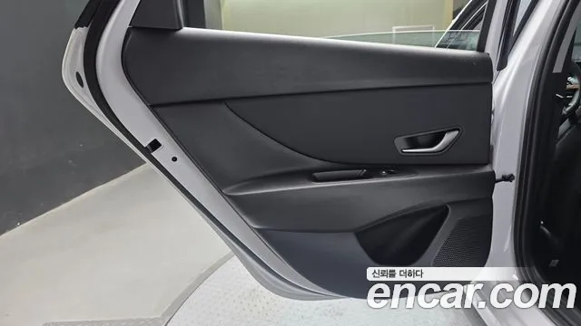 Hyundai AVANTE Новый Avante (CN7) — Фото автомобиля 25