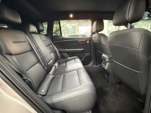 Toyota BoZhi 3X — Фото автомобиля 6
