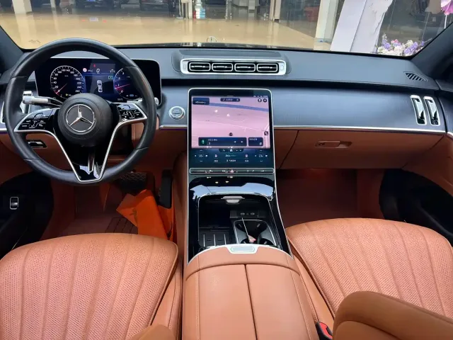 Mercedes-Benz S-Class — Фото автомобиля 12