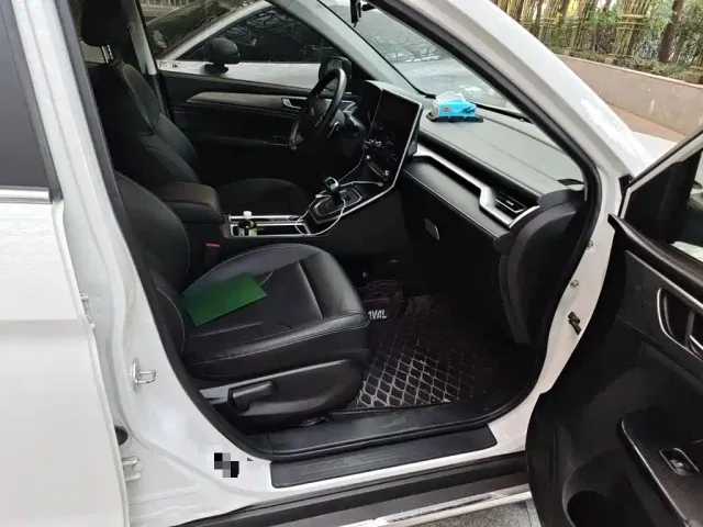 Haval Haval M6 2021 PLUS 1.5T DCT Comfort — Фото автомобиля 17
