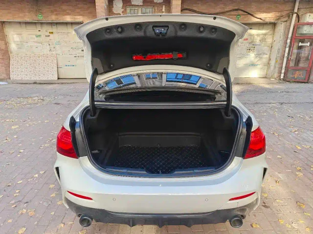 BMW 1 Series — Фото автомобиля 7