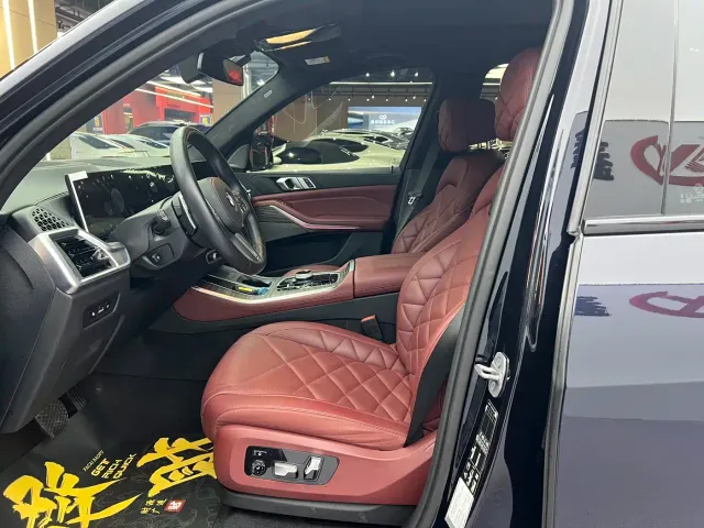 BMW X5 — Фото автомобиля 12