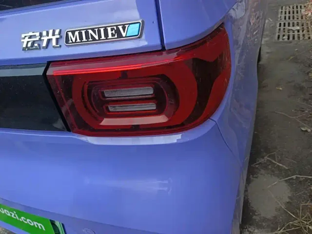 Wuling Hongguang Mini EV — Фото автомобиля 7