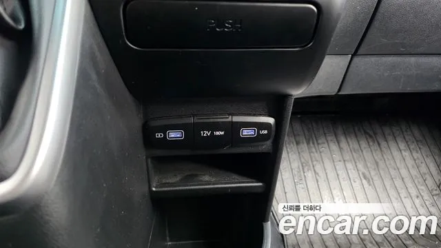 Hyundai Staria — Фото автомобиля 27