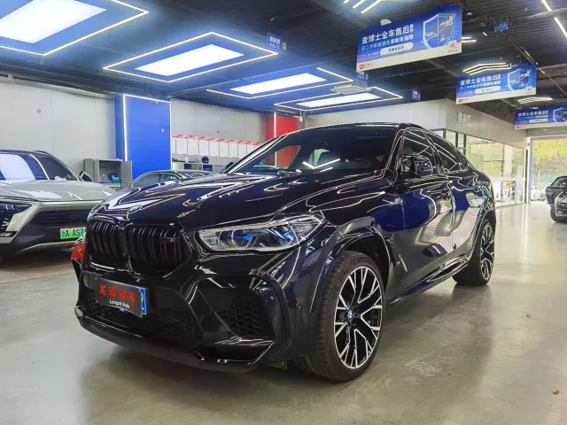 Фотография автомобиля — BMW X6 M