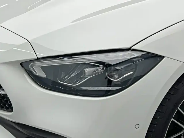 Mercedes-Benz C-Class — Фото автомобиля 9