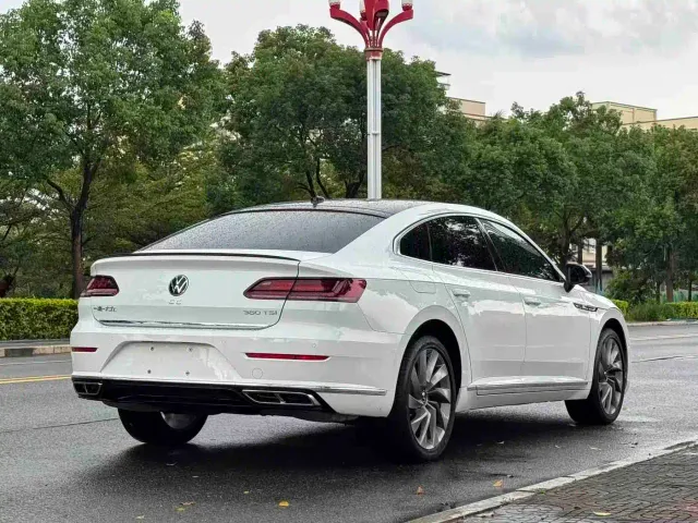 Volkswagen CC — Фото автомобиля 6