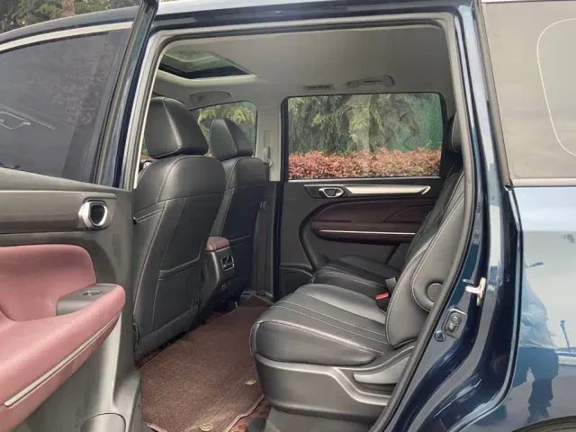 GAC Trumpchi M6 — Фото автомобиля 5