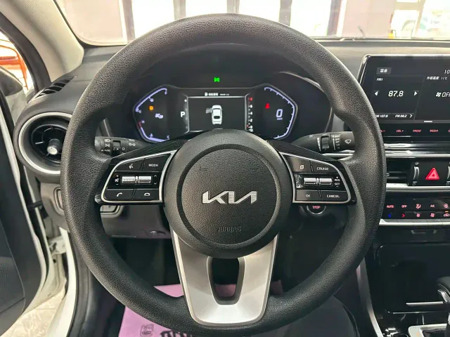 Kia K3 — Фото автомобиля 19