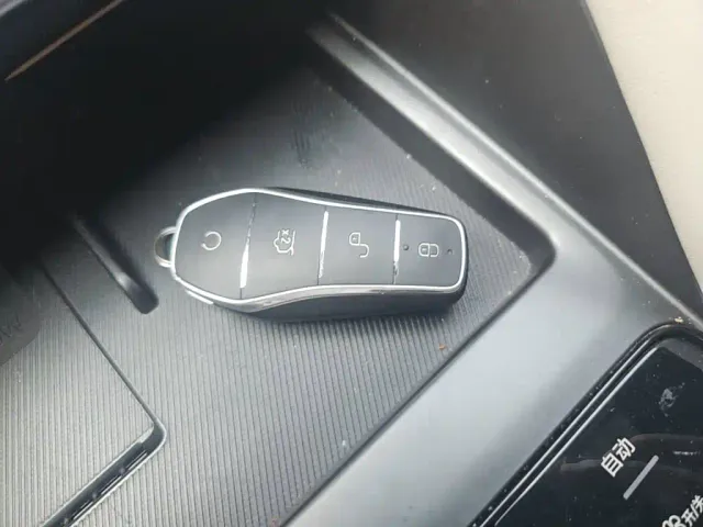 BYD Song PLUS — Фото автомобиля 8