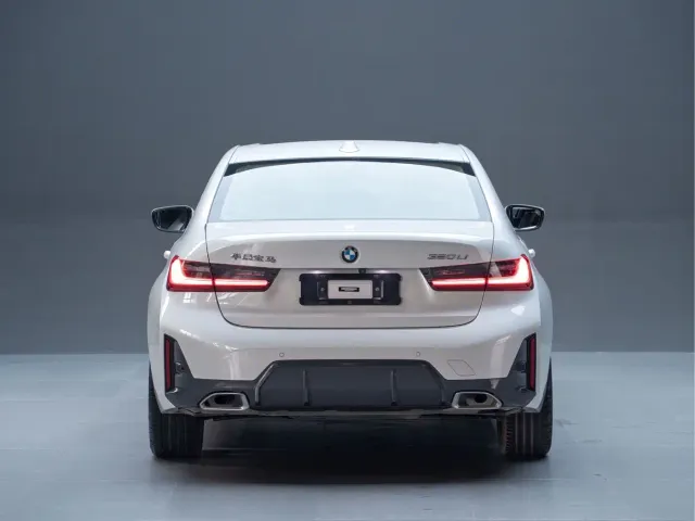 BMW 3 Series — Фото автомобиля 10