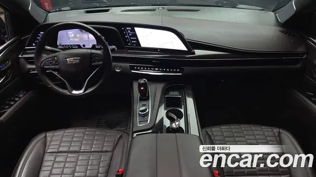 Cadillac Escalade 5th Gen — Фото автомобиля 10