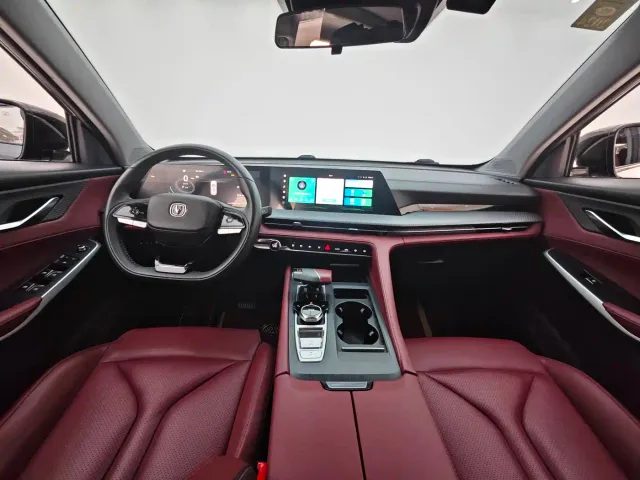 Changan CS75 Plus — Фото автомобиля 17
