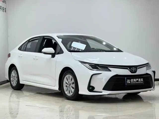 Toyota Corolla — Фото автомобиля 3