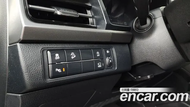 KG_Mobility_Ssangyong Rexton Новый Rexton Sport Дизель 2.2 4WD — Фото автомобиля 13