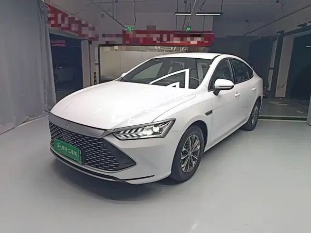 Фотография автомобиля — BYD Qin PLUS