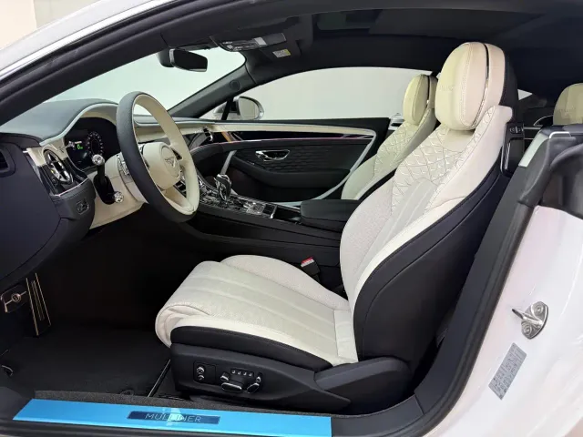 Bentley Continental Plug-in Hybrid — Фото автомобиля 8