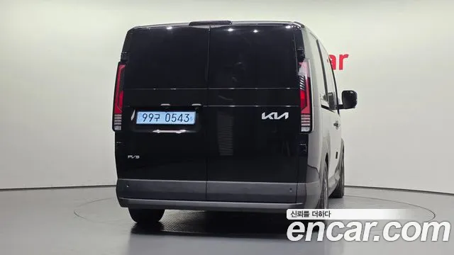 Kia PV5 — Фото автомобиля 4