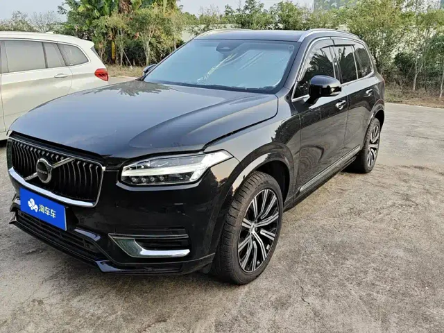 Фотография автомобиля — Volvo XC90