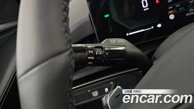 Kia Niro Generation 2 — Фото автомобиля 28