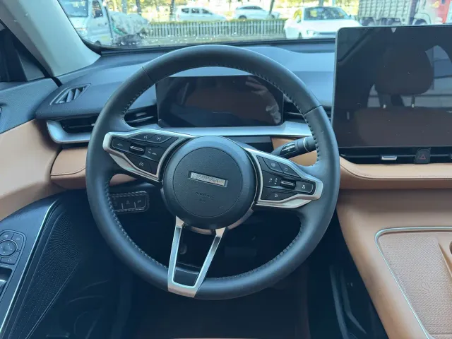Haval H6 — Фото автомобиля 7
