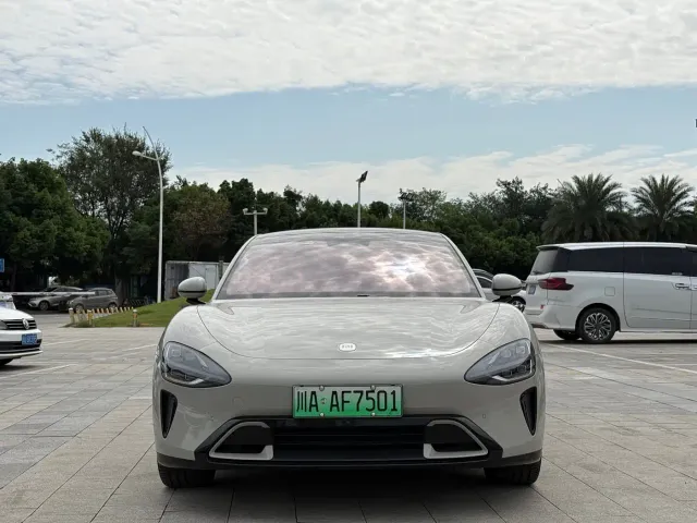 Xiaomi SU7 — Фото автомобиля 2