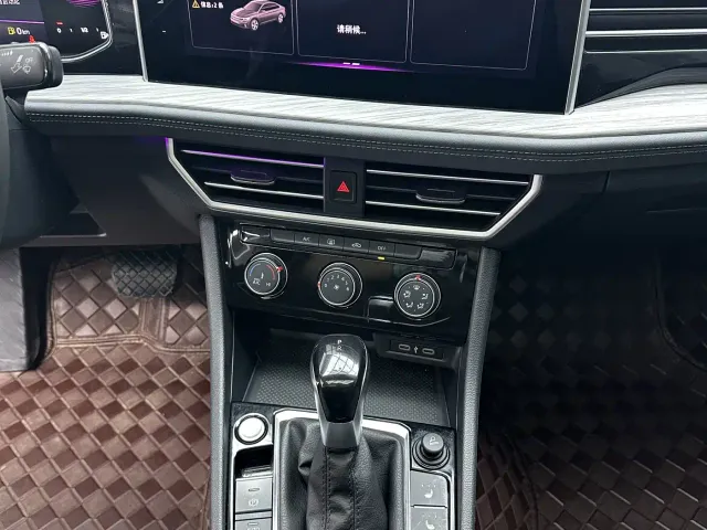 Volkswagen Sagitar — Фото автомобиля 18