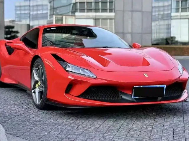 Ferrari F8 — Фото автомобиля 2