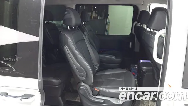 Hyundai Staria Staria L3.5 Lounge 9 мест — Фото автомобиля 8