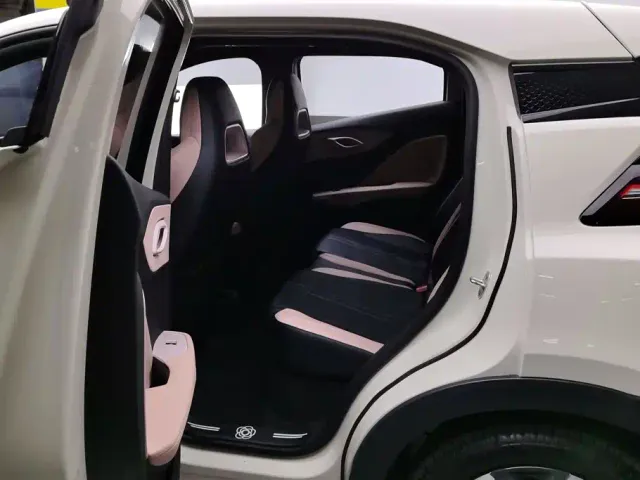 BYD Seagull — Фото автомобиля 11