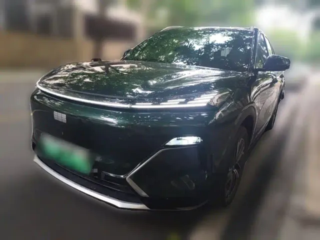 Фотография автомобиля — Geely Galaxy Starship 7 EM-i