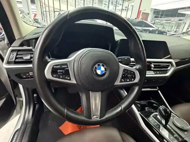 BMW 3 Series — Фото автомобиля 9