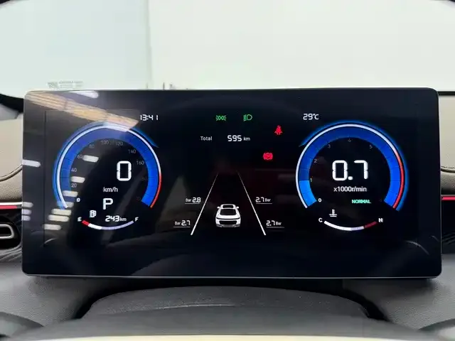 Changan Eado — Фото автомобиля 6