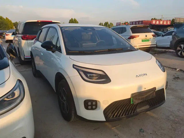 GAC Aion UT — Фото автомобиля 3