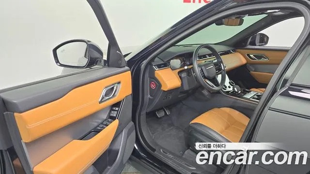 Land Rover Range Rover Velar Range Rover Velar 3.0 P400 R-Dynamic HSE — Фото автомобиля 9