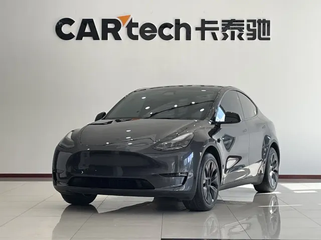 Фотография автомобиля — Tesla Model Y