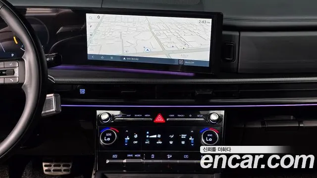 Hyundai Santafe Santa Fe (MX5) Бензин 2.5T 2WD — Фото автомобиля 19