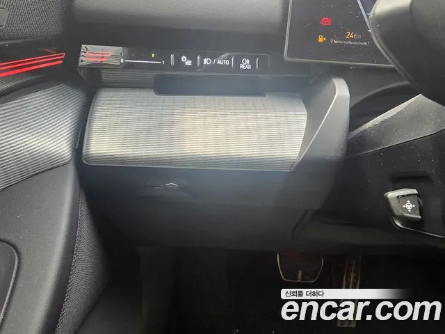 BMW 5-Series — Фото автомобиля 14