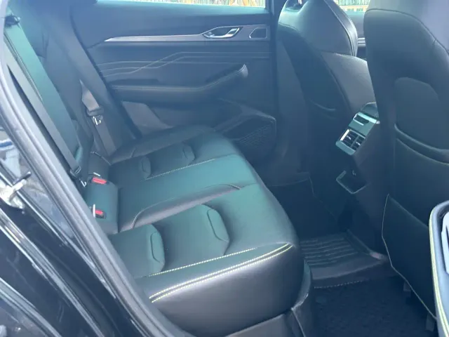 Geely Xingrui — Фото автомобиля 9