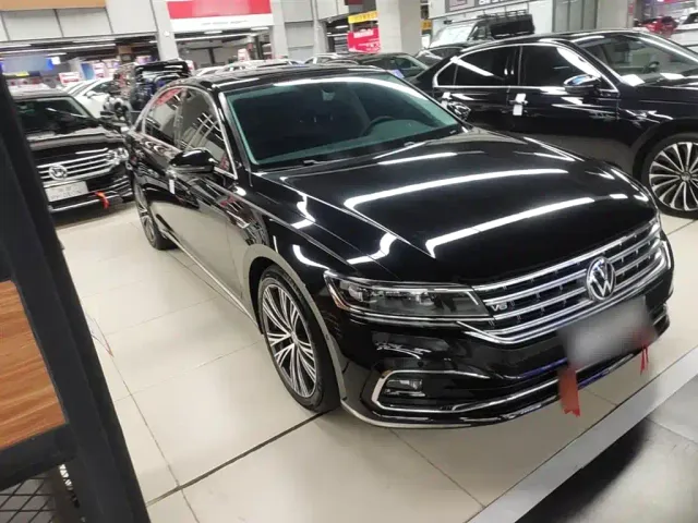 Volkswagen Phideon — Фото автомобиля 3