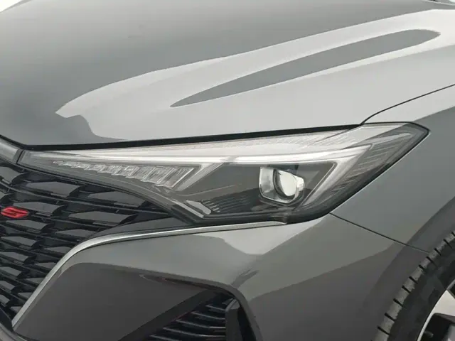 Changan Eado — Фото автомобиля 14