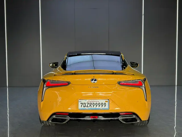 Lexus LC — Фото автомобиля 8
