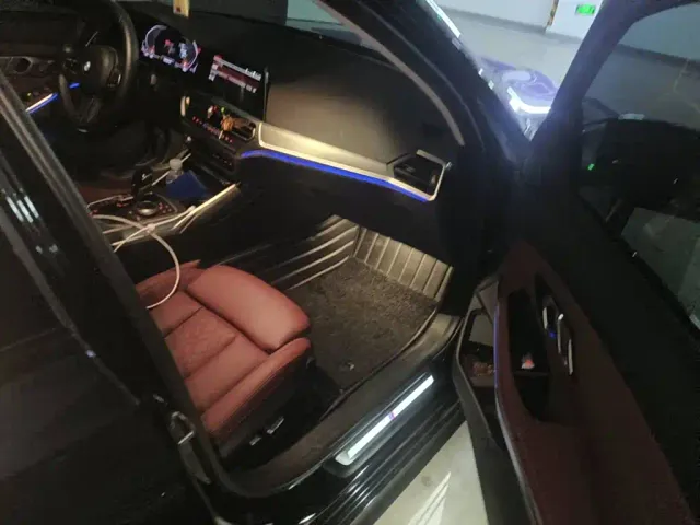 BMW 3 Series — Фото автомобиля 13