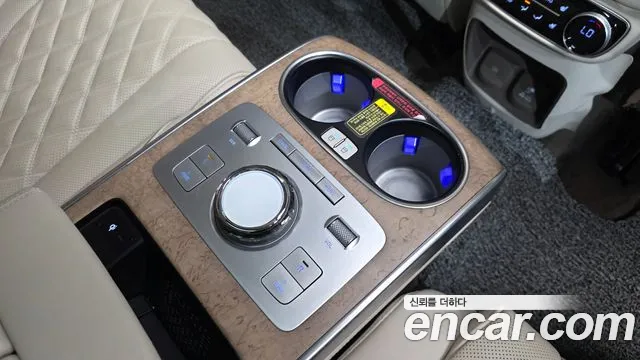 Genesis GV80 — Фото автомобиля 18