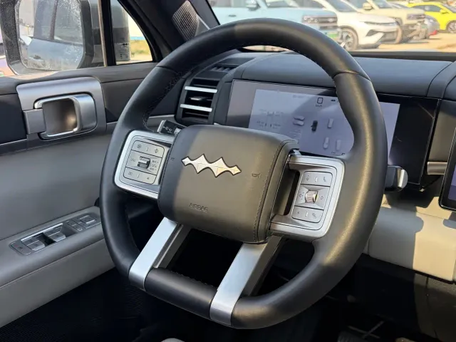 BYD FangChengBao Titanium 7 — Фото автомобиля 20
