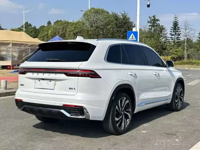 Geely Xingyue L — Фото автомобиля 9
