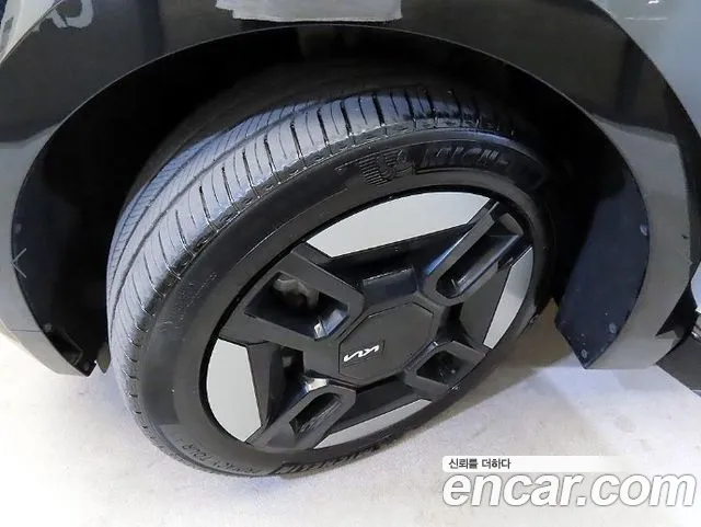 Kia EV9 — Фото автомобиля 20
