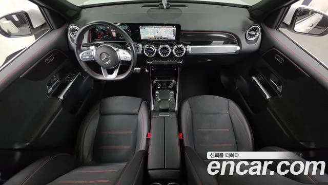Mercedes-Benz GLB-Class — Фото автомобиля 7