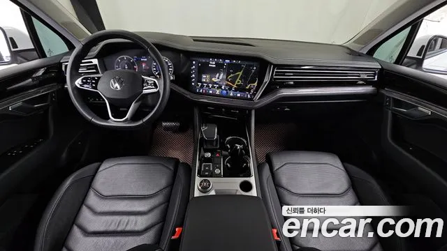 Volkswagen Touareg Touareg 3 поколение 3.0 TDI Premium — Фото автомобиля 7